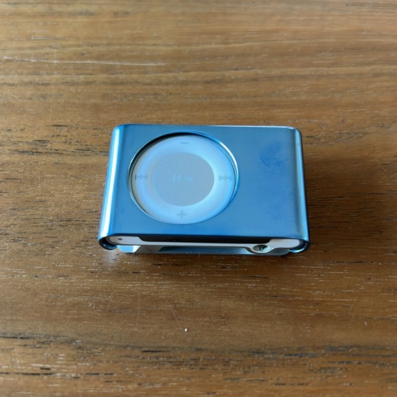 IPod Shuffle - Picture 4 of 4